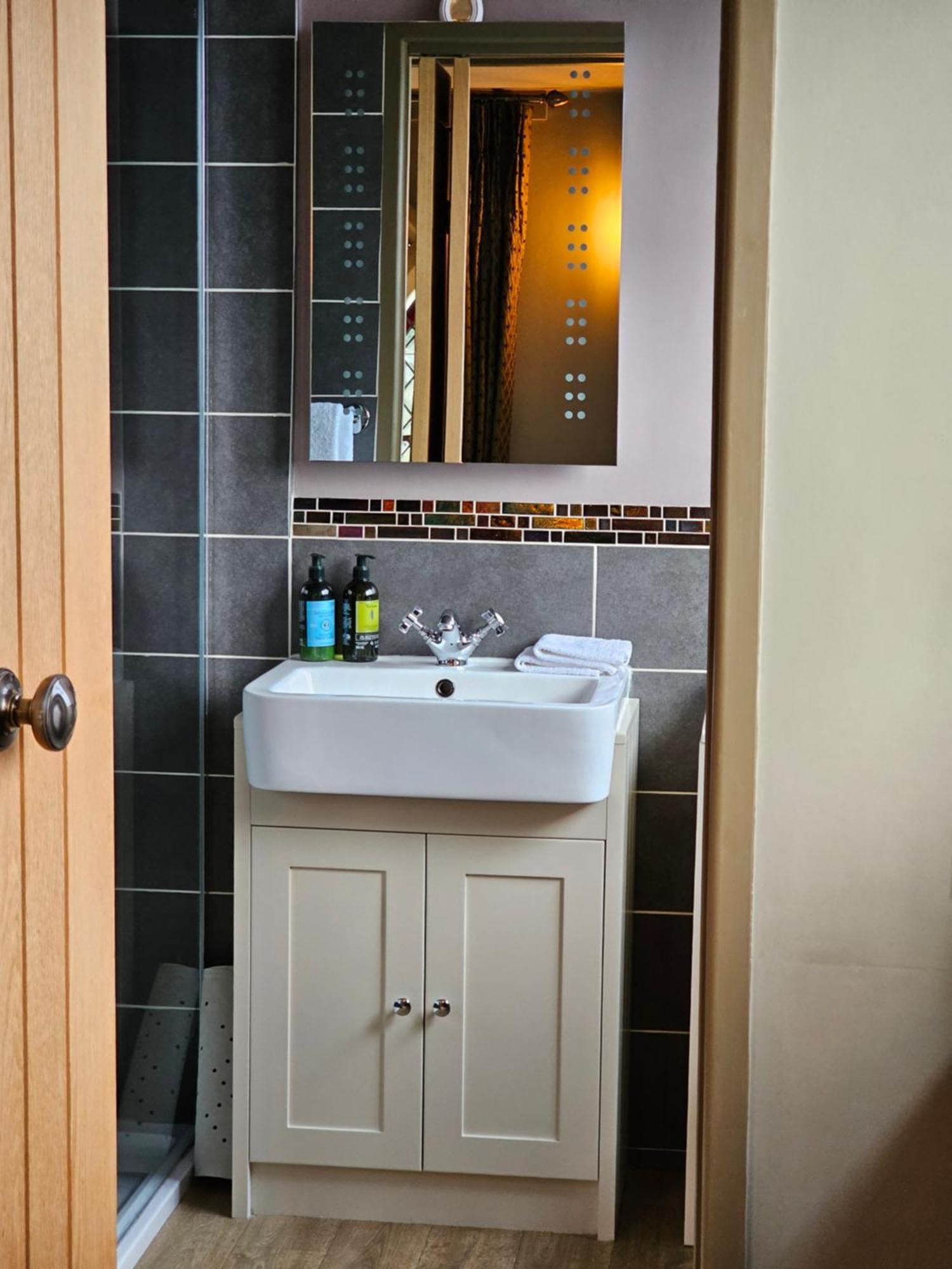 Bed and Breakfast The Belfry At Yarcombe Exterior foto